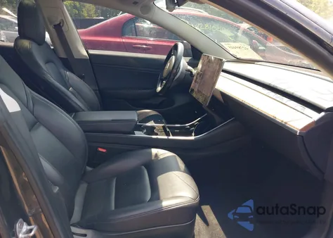 2018 Tesla Model 3 Long Range/Performance from USA, damaged, VIN 5YJ3E1EB9JF073661